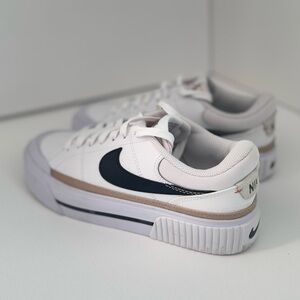 Nike Court Legacy Lift Women's Shoe